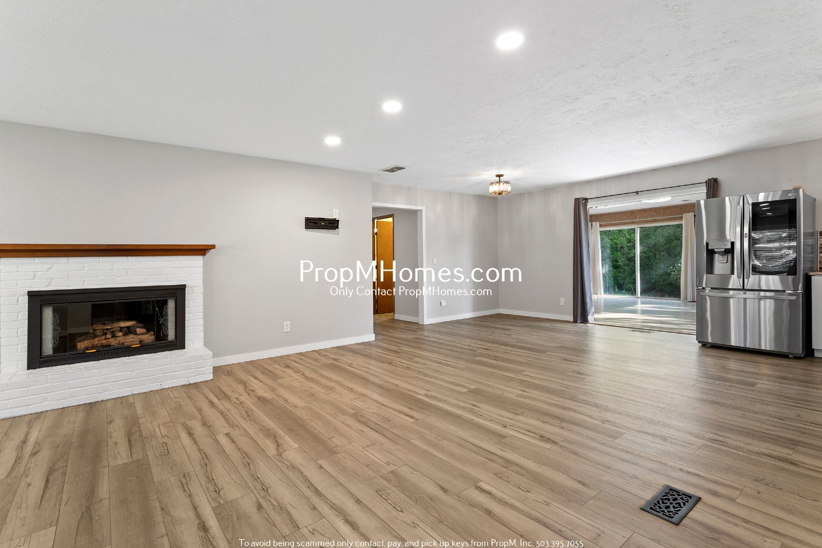 Updated Three Bedroom Home in Hillsboro w/ Sunroom! property image