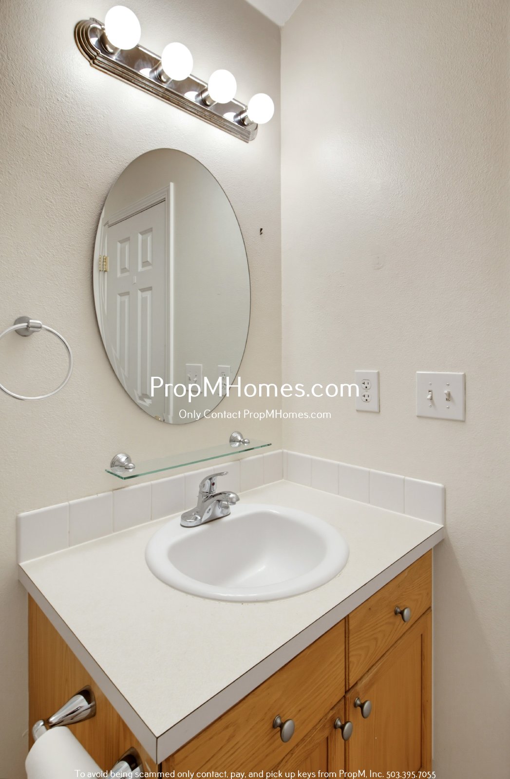 Charming SE 3 Bedroom Home with Attached Garage! property image