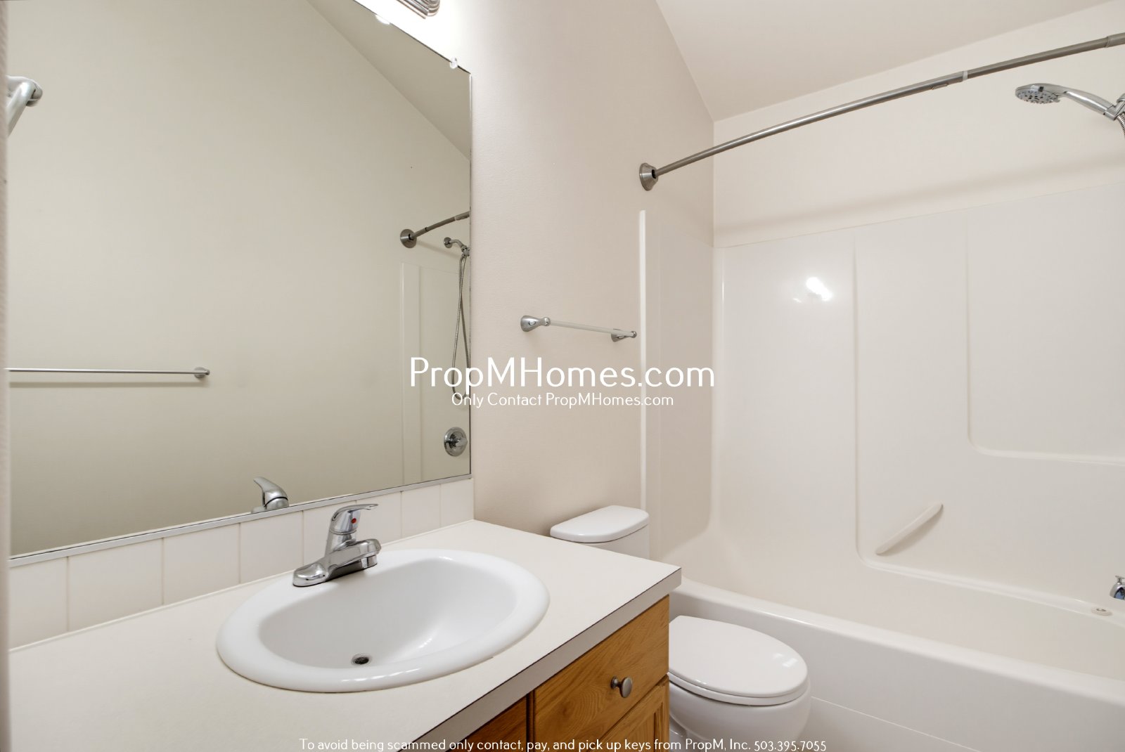 Charming SE 3 Bedroom Home with Attached Garage! property image