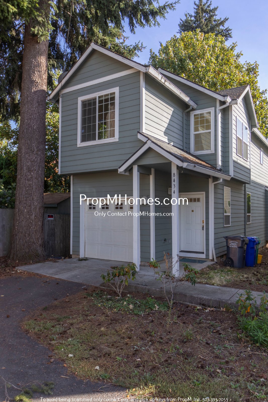 Charming SE 3 Bedroom Home with Attached Garage! property image