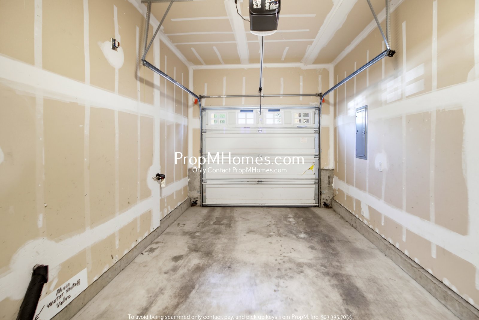 Charming SE 3 Bedroom Home with Attached Garage! property image