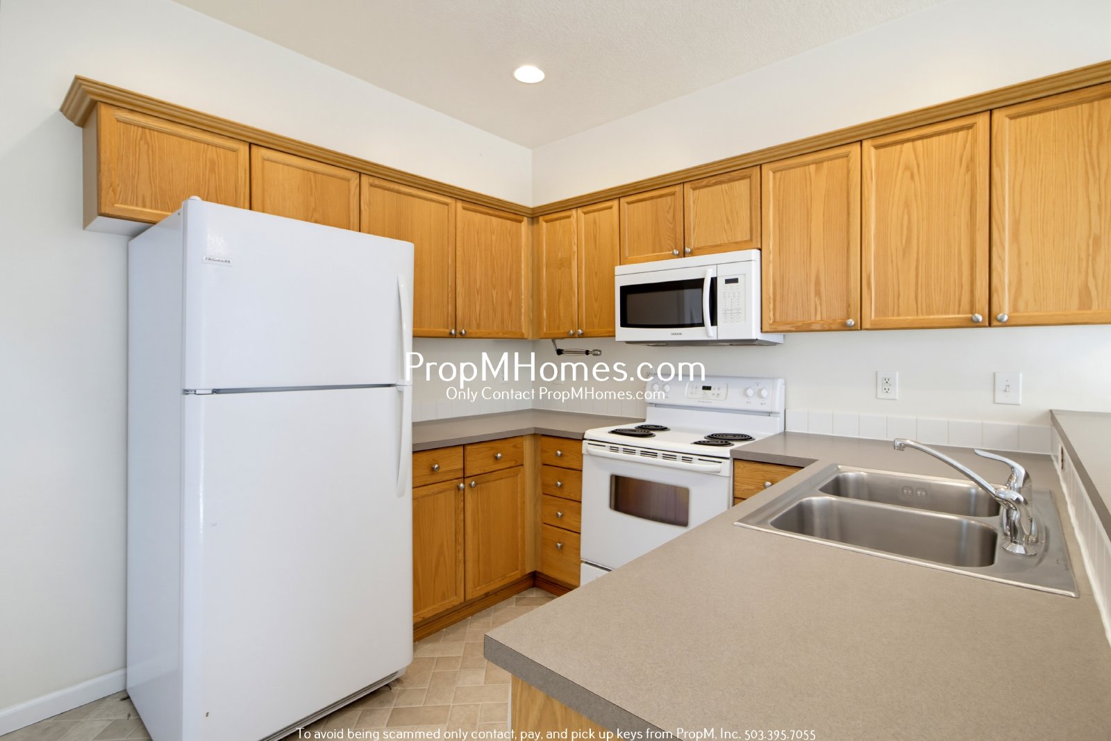 Charming SE 3 Bedroom Home with Attached Garage! property image