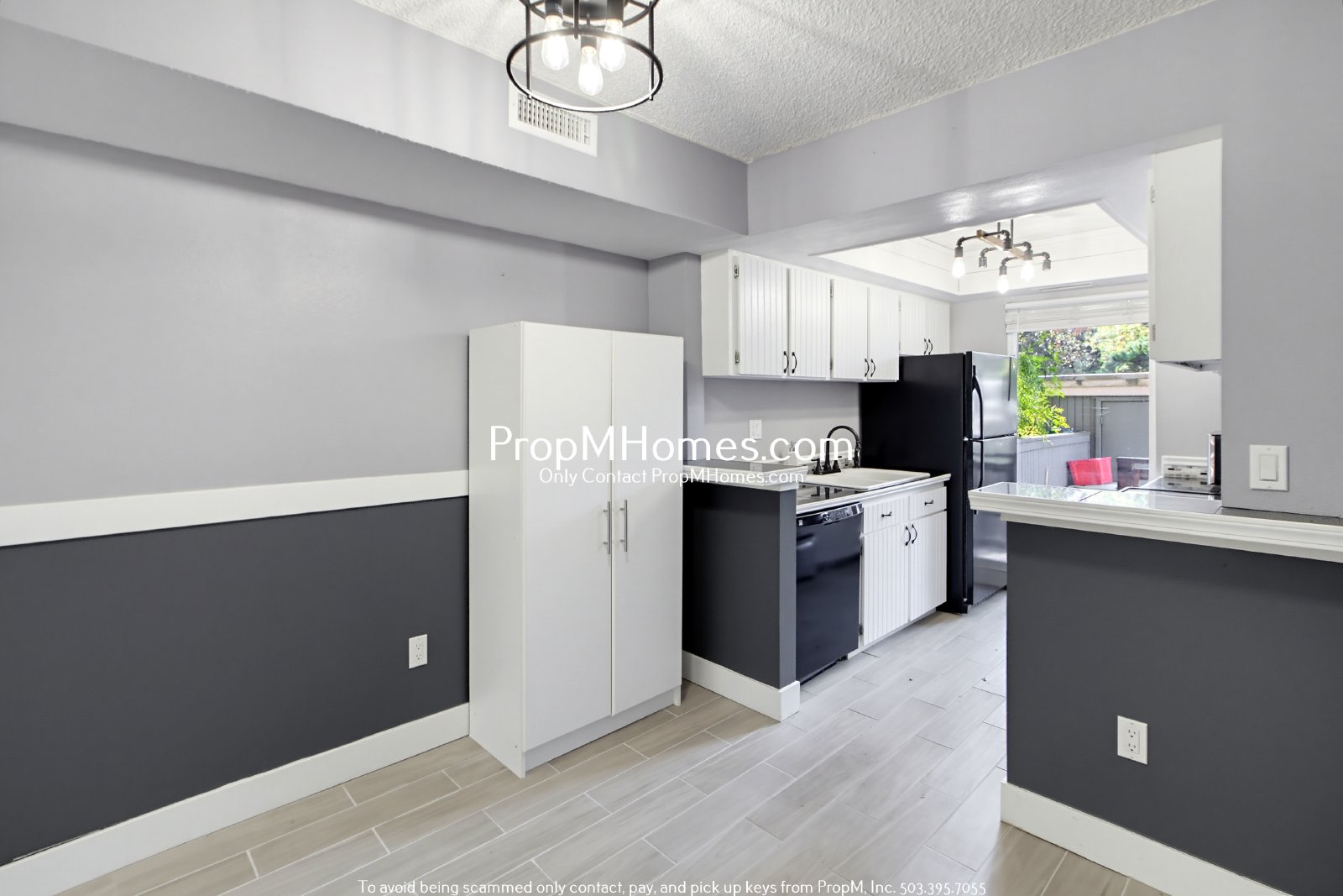 Beautiful 2 Bedroom Beaverton Condo with Patio! property image