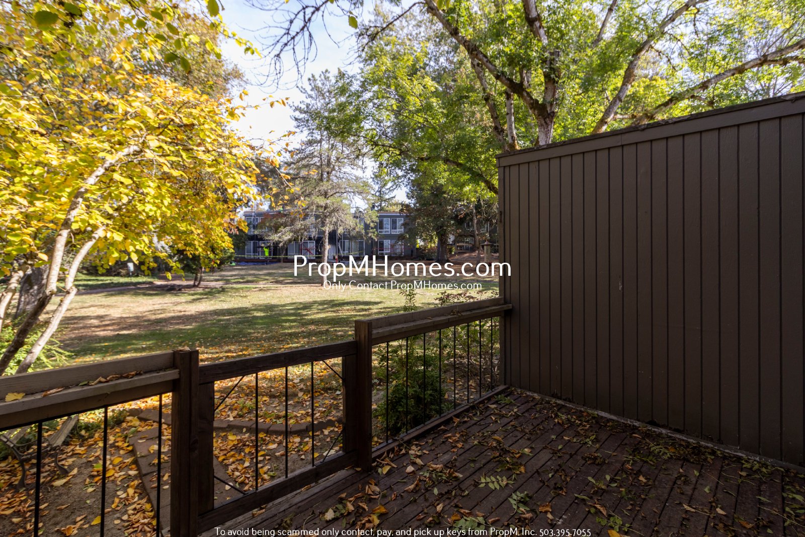Beautiful 2 Bedroom Beaverton Condo with Patio! property image