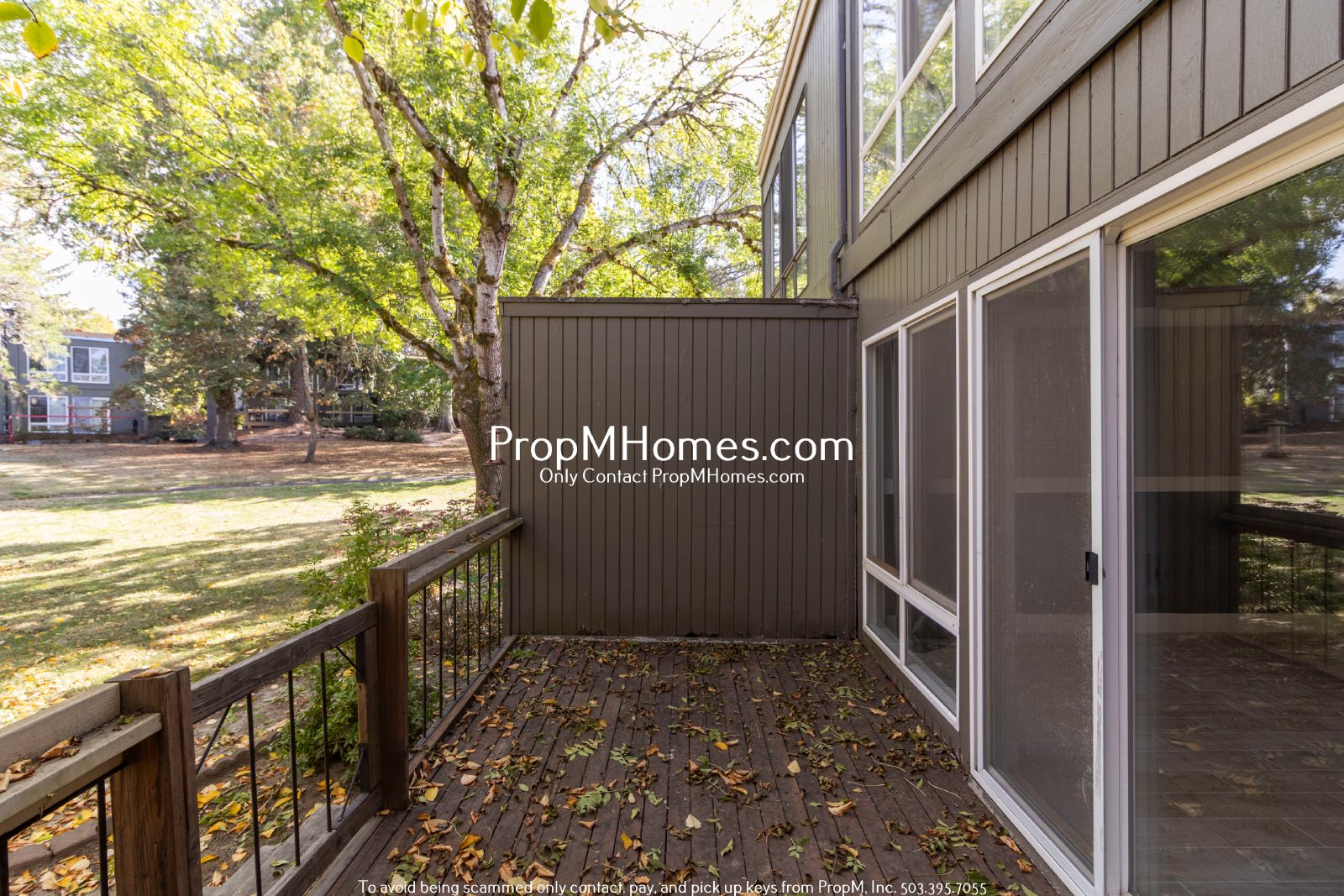 Beautiful 2 Bedroom Beaverton Condo with Patio! property image