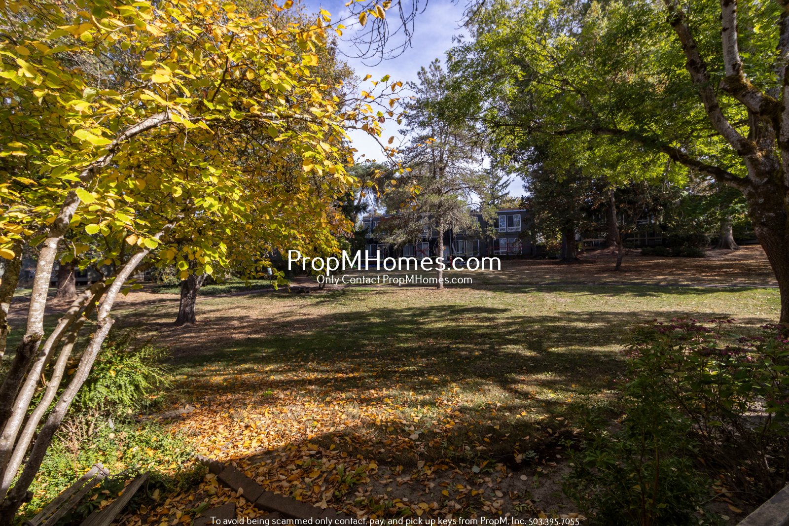 Beautiful 2 Bedroom Beaverton Condo with Patio! property image