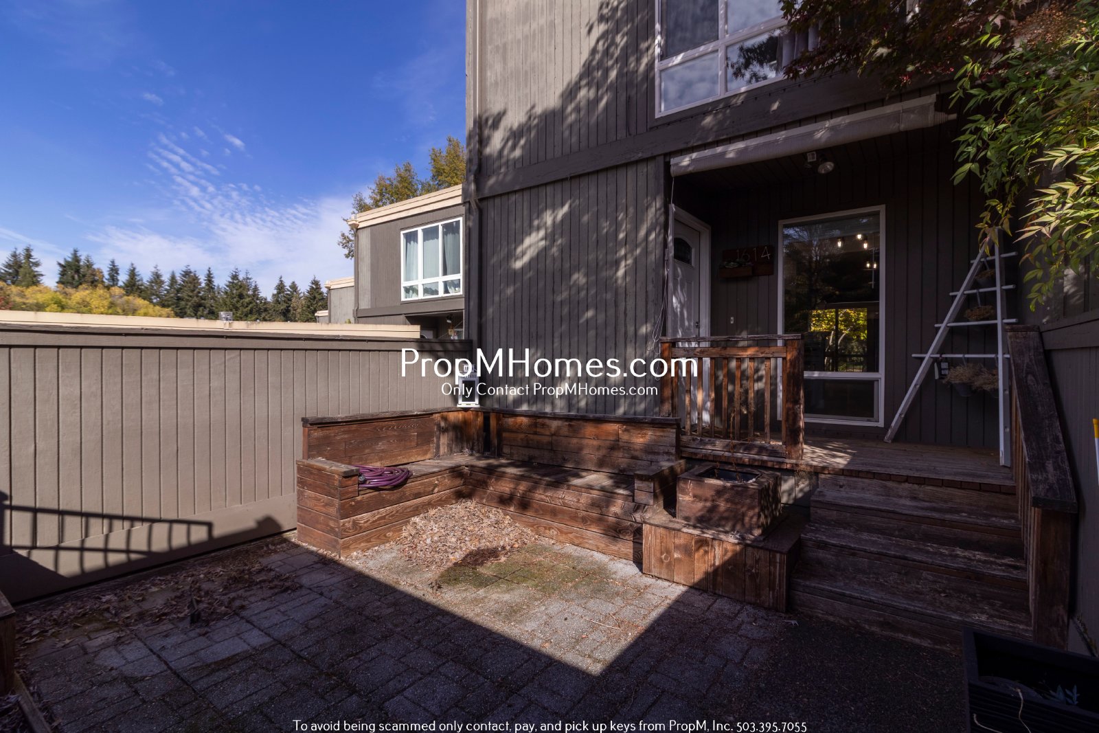 Beautiful 2 Bedroom Beaverton Condo with Patio! property image