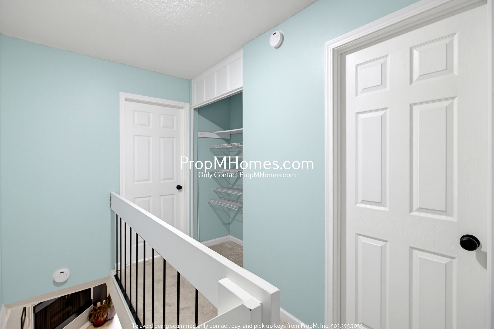 Beautiful 2 Bedroom Beaverton Condo with Patio! property image