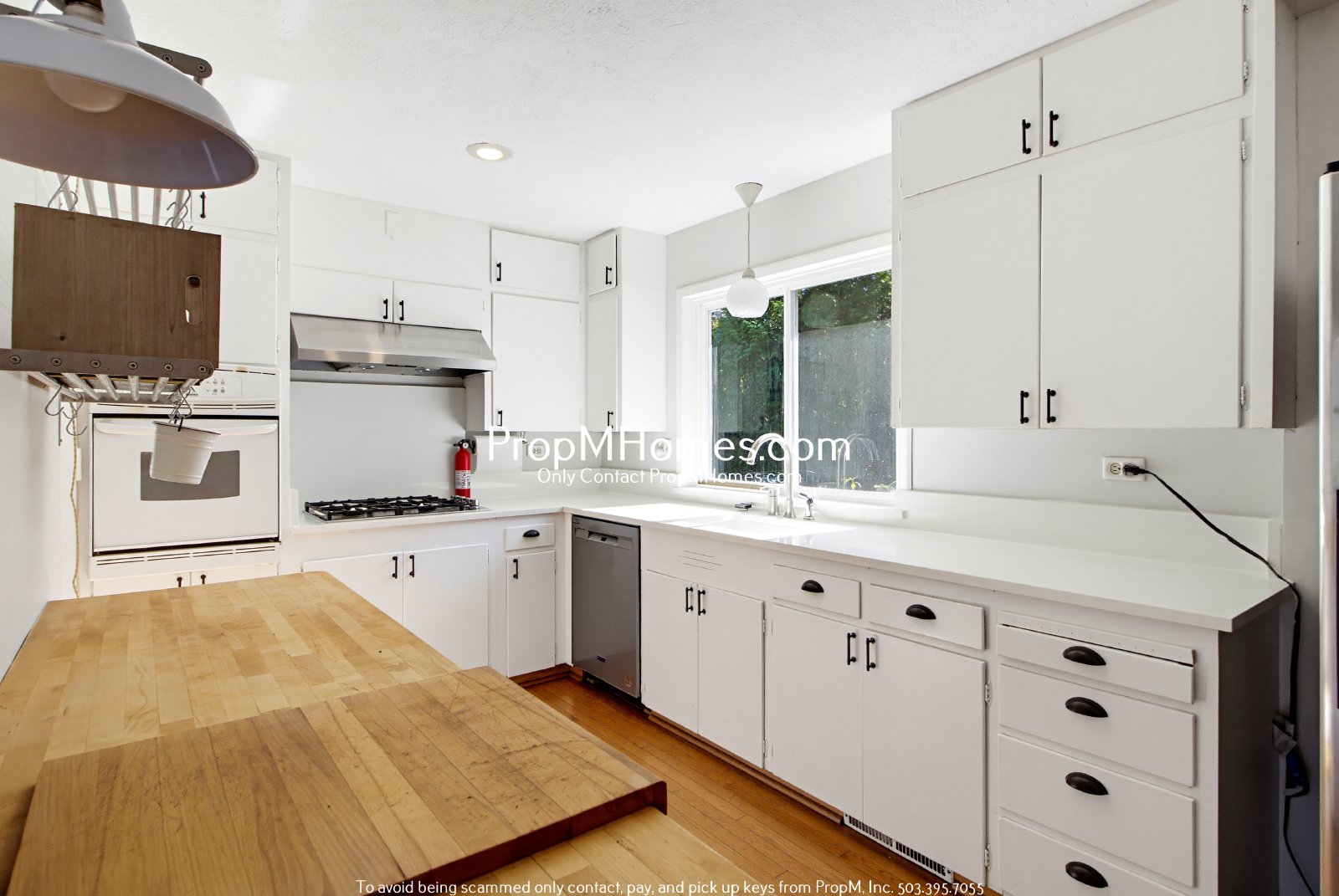 Charming Four Bedroom Home in West Linn - Landscaping Included! property image