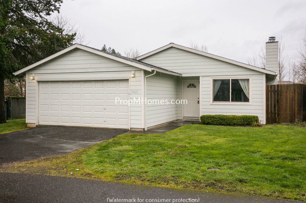 Terrific Three Bedroom Beaverton Ranch Home - Close to Nike! property image