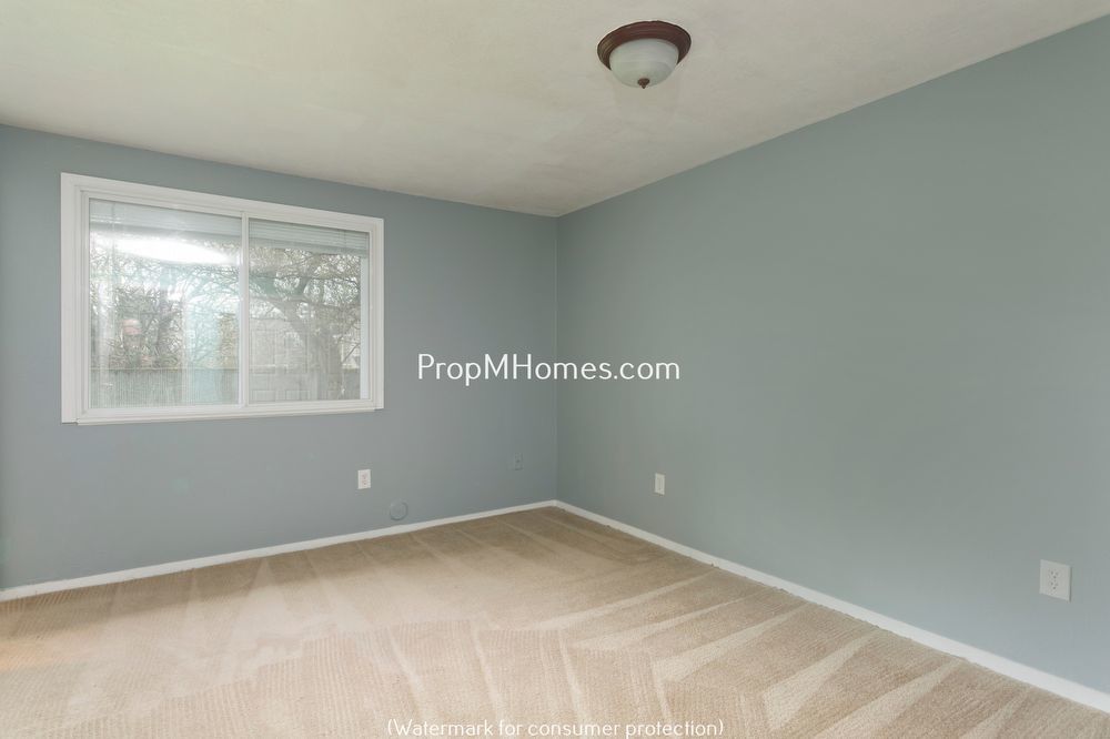 Terrific Three Bedroom Beaverton Ranch Home - Close to Nike! property image