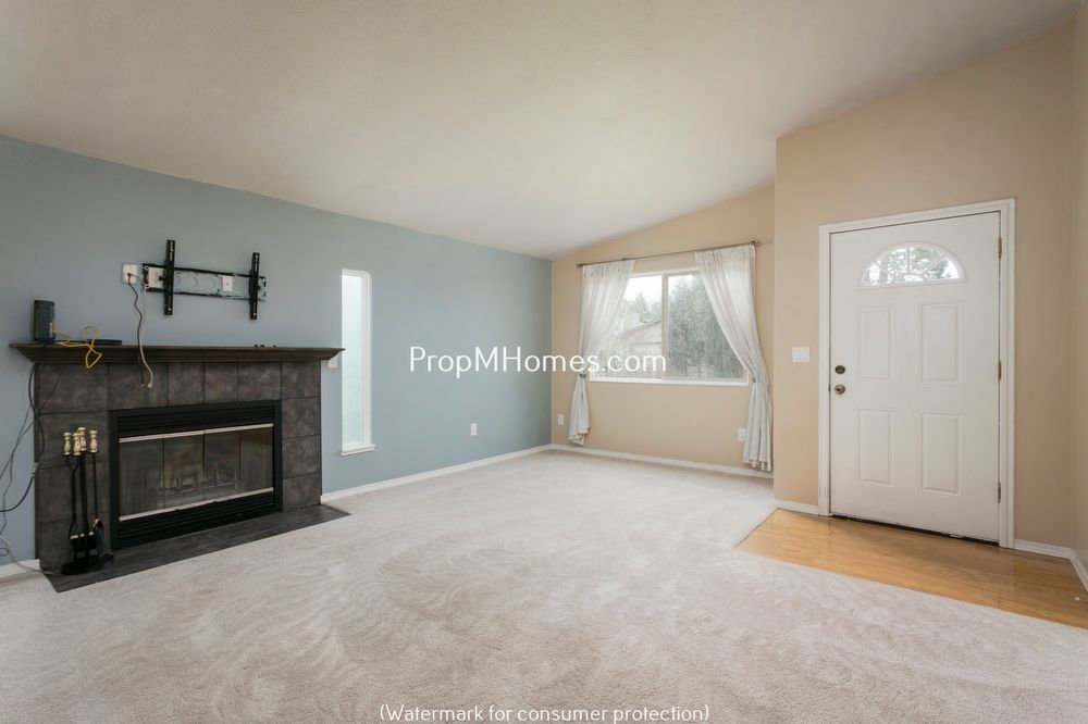 Terrific Three Bedroom Beaverton Ranch Home - Close to Nike! property image