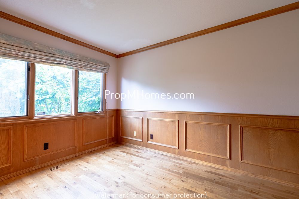 Discover Tranquil Living in Northwest Heights! property image