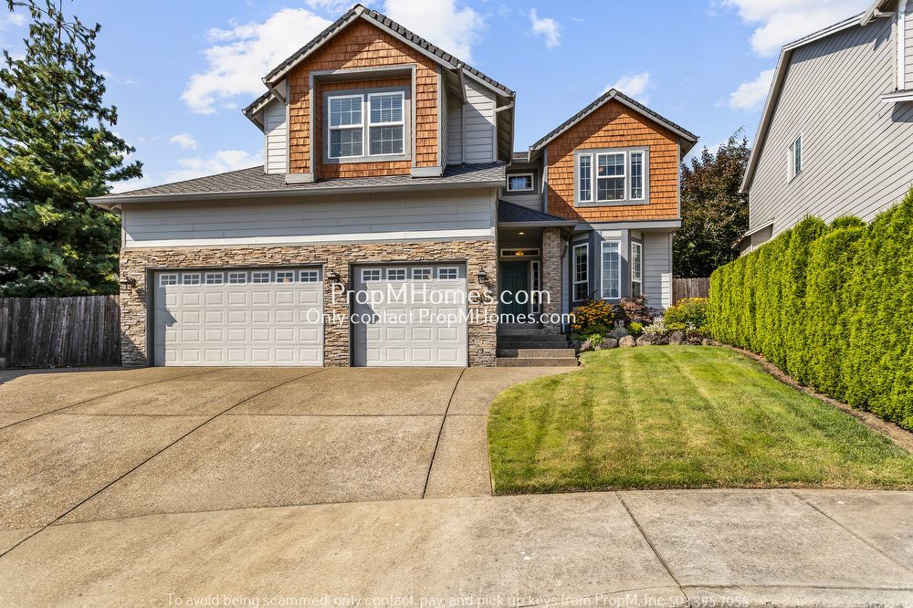 Beautiful Custom-Built Three Bedroom Home- With An Additional Room! property image