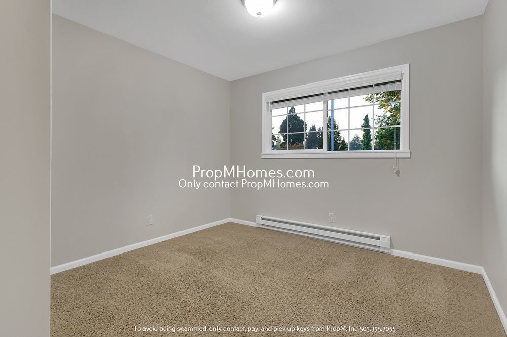 Walking Distance To Nike - Updated Three Bedroom Single Level! property image