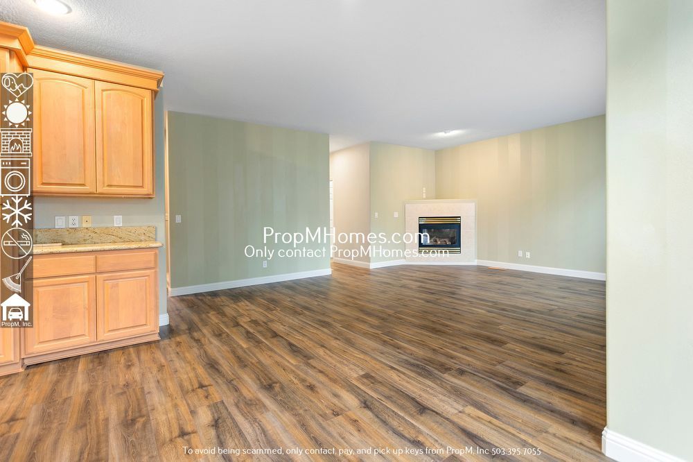 Spacious Five Bedroom Home in Progress Ridge! property image