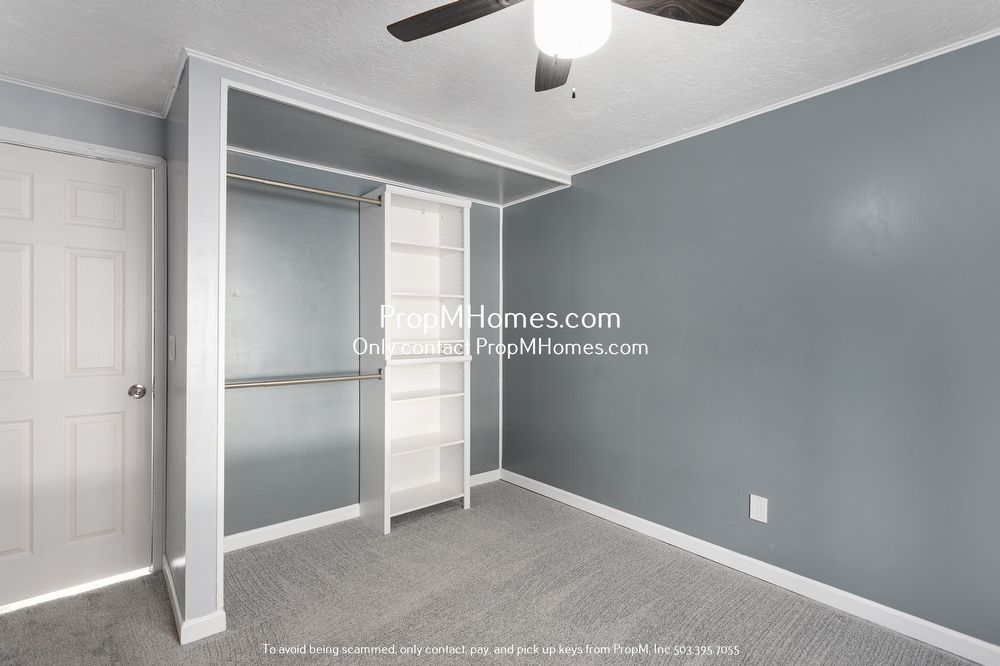 Charming Oregon City Home on 1/2 Acre - Fully Fenced Yard! property image