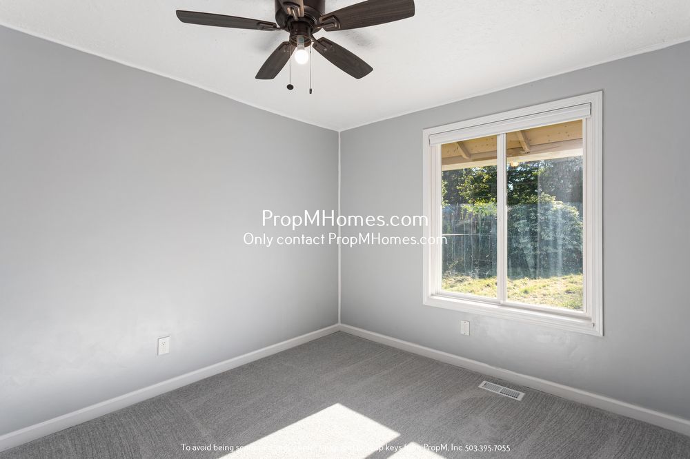 Charming Oregon City Home on 1/2 Acre - Fully Fenced Yard! property image