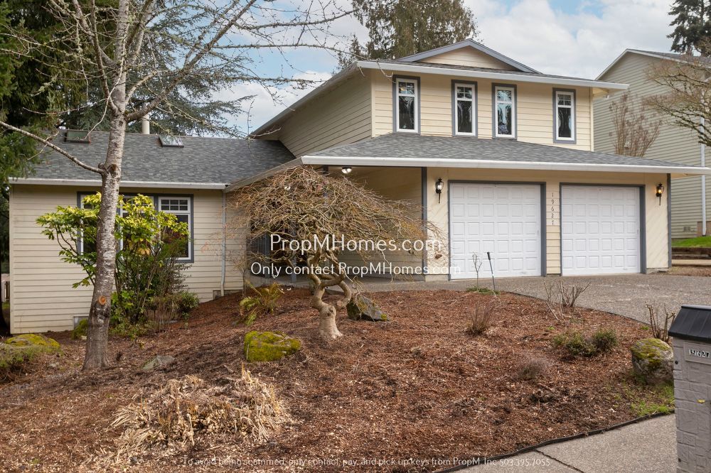 Stunning Three Bedroom Home in Hidden Springs! property image