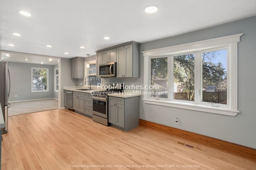 Stunning Three Bedroom Home in Hidden Springs! property image