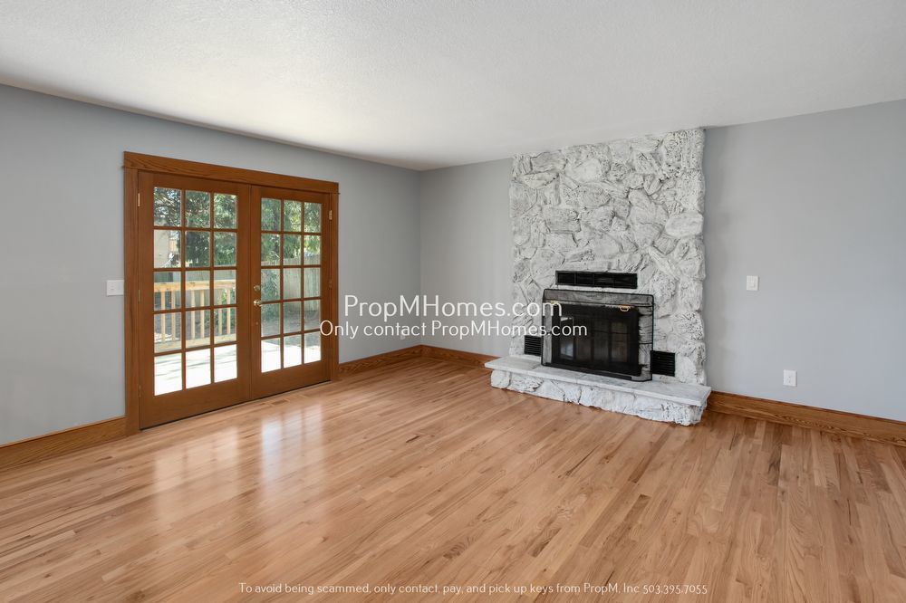 Stunning Three Bedroom Home in Hidden Springs! property image