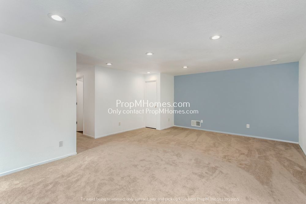 Stunning Three Bedroom Home in Hidden Springs! property image